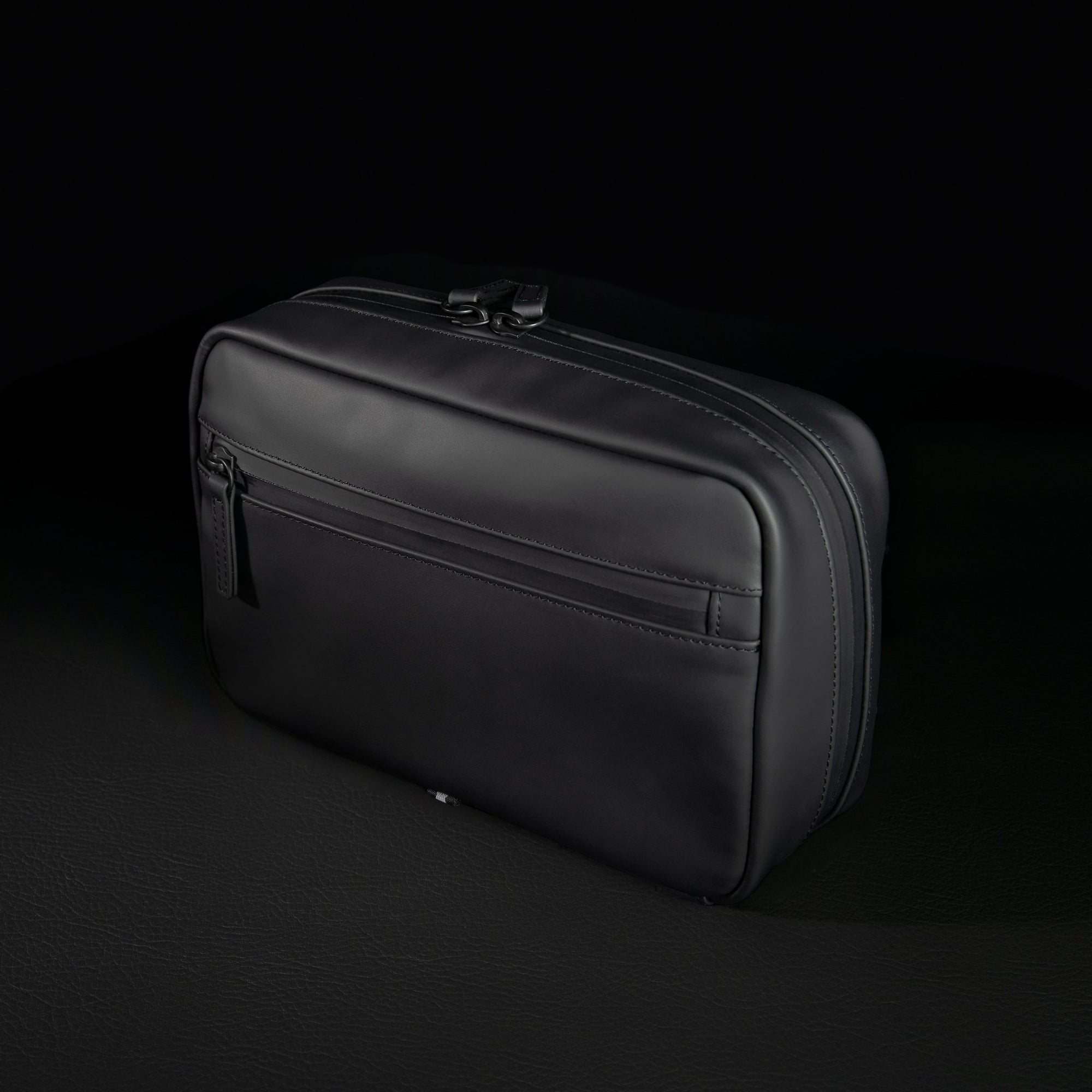 Everyday Professional - Dopp & Tech Kit